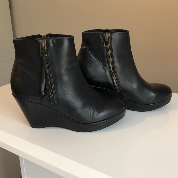 Aldo Shoes - Aldo Platform booties
